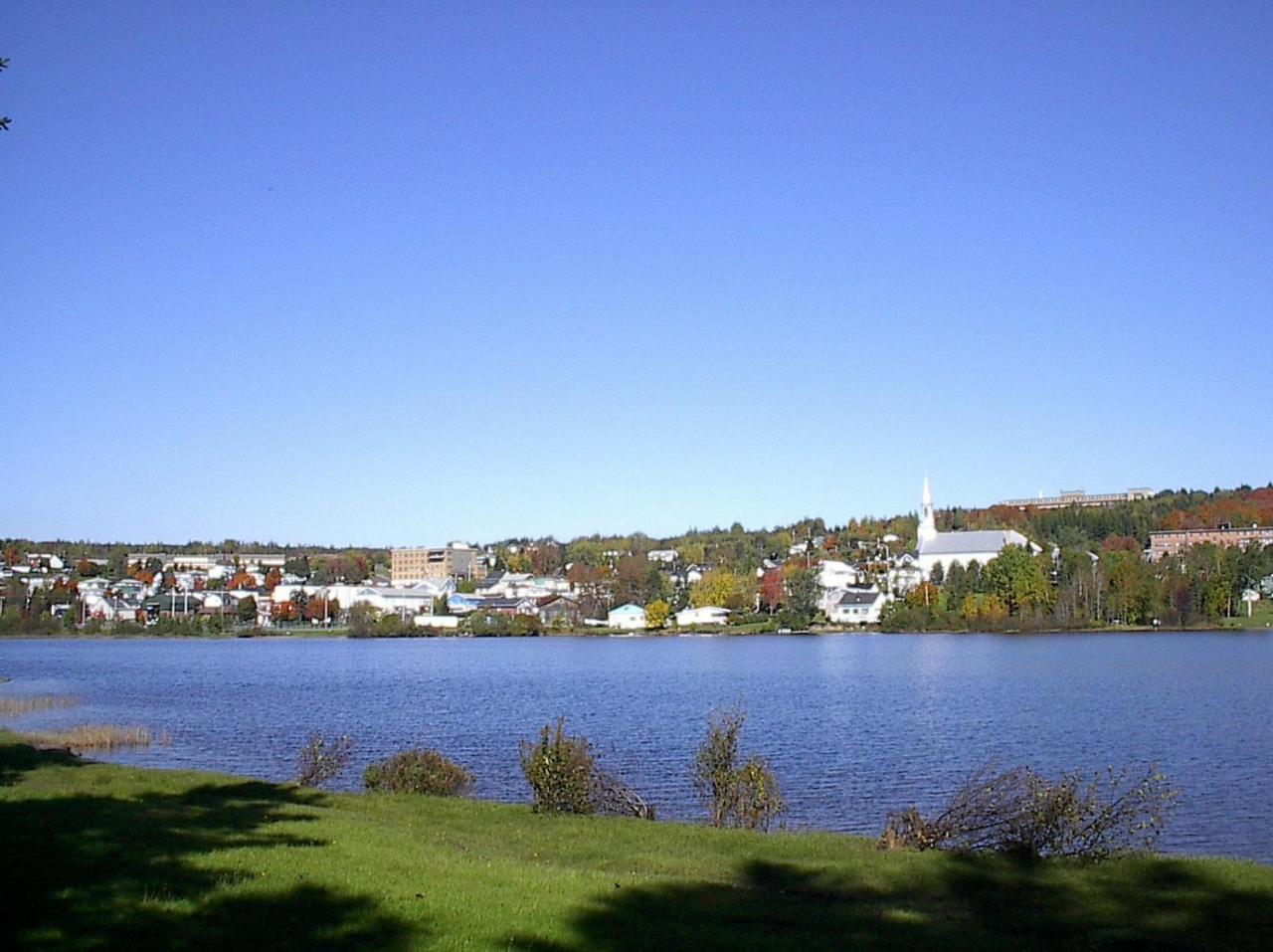 Auberge Happy Logis Lac-Etchemin Zewnętrze zdjęcie